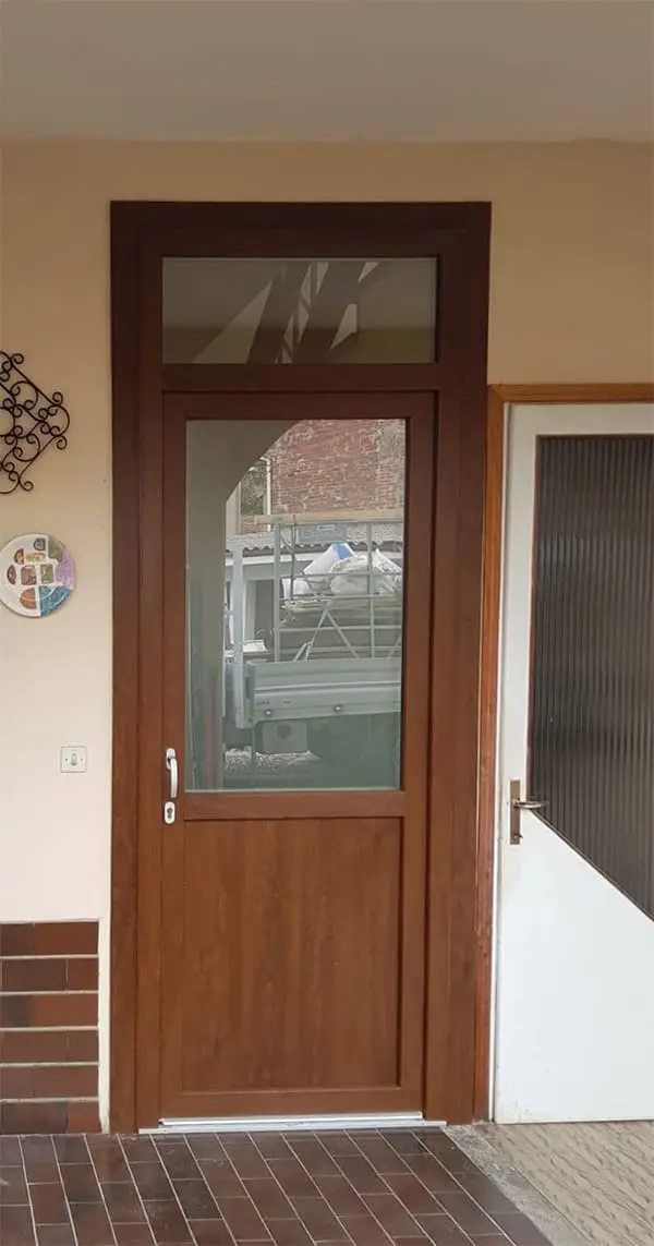 porta-in-legno-entrata